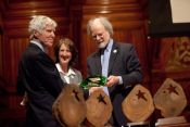 Lester Brown receiving Alumni Environmental Sustainability Award